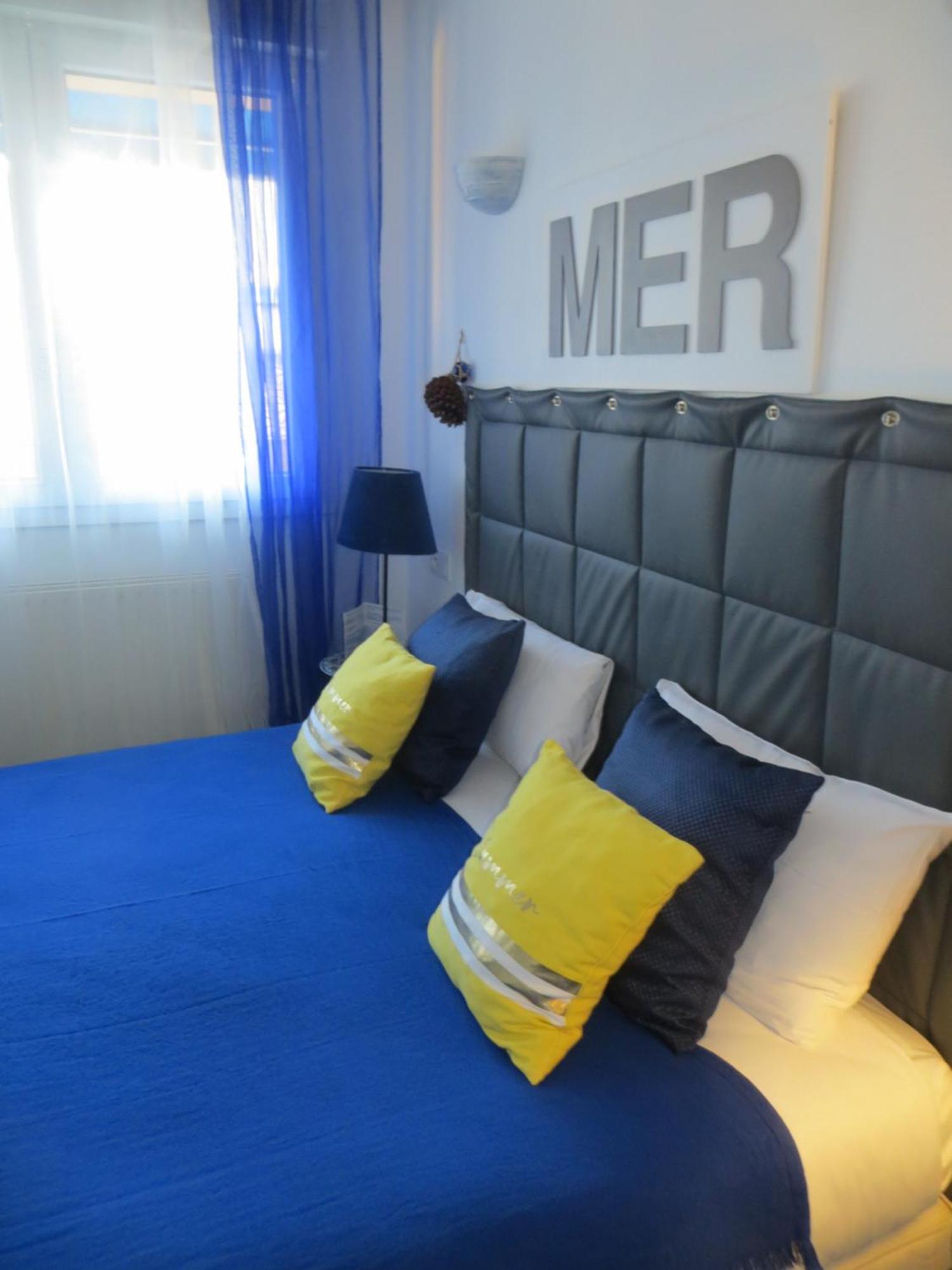 Hotel Les Embruns Sables D'Olonne Les Sables-dʼOlonne Exteriér fotografie